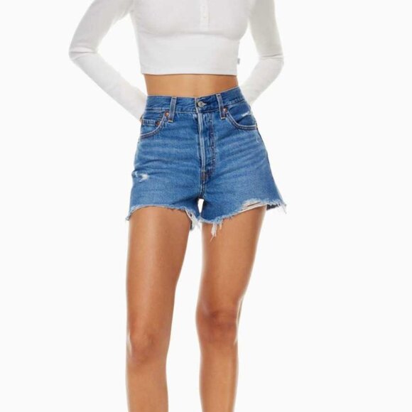 Levi's Blue Denim High Rise Distressed Ribcage Short size 30 - Picture 2 of 9